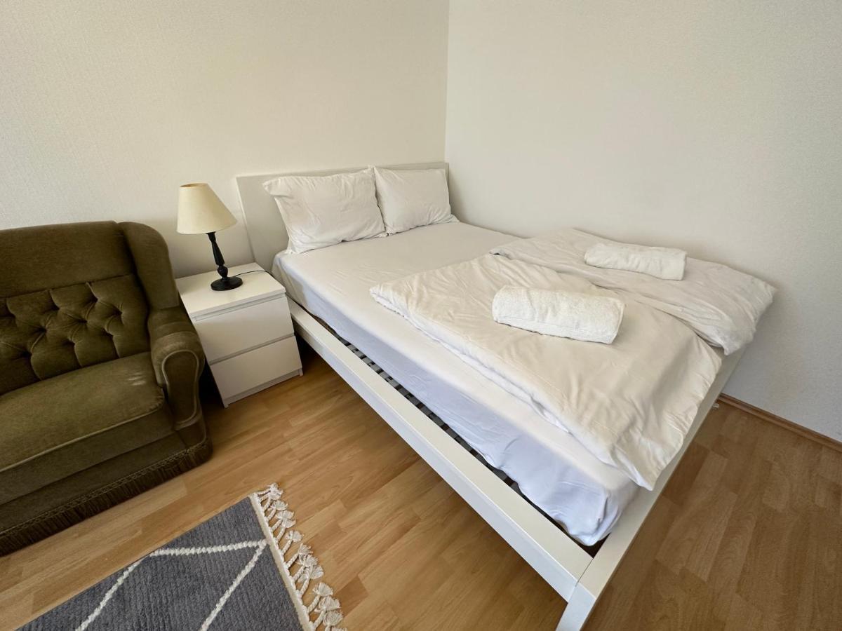 2 Rooms Flat With Balcony, Near Of Center 비엔나 외부 사진