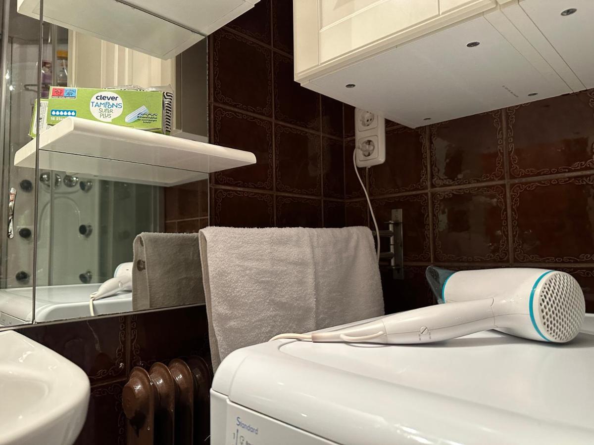 2 Rooms Flat With Balcony, Near Of Center 비엔나 외부 사진